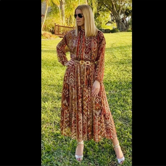 zara paisley midi dress Long flowing paisley halter dress - 045